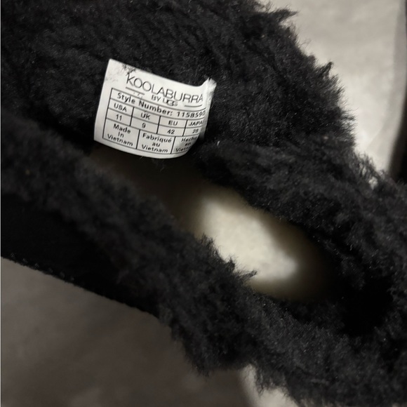 Koolaburra by Ugg Black Women's Mini Wedge Boots - Picture 6 of 7